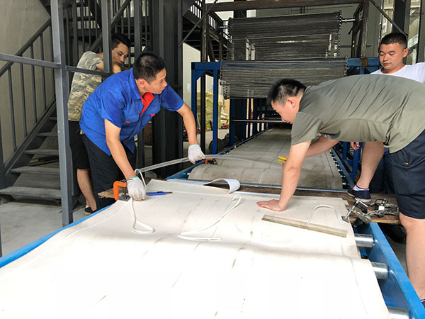 廣州擎川輸送帶定制廠家：專業(yè)團隊、完善服務(wù)