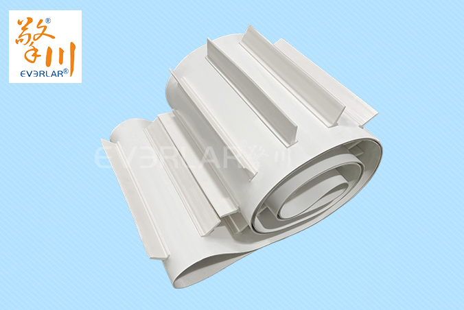 食品級白色PU輸送帶加擋板防滑落耐磨食品包裝分揀線傳送帶定制