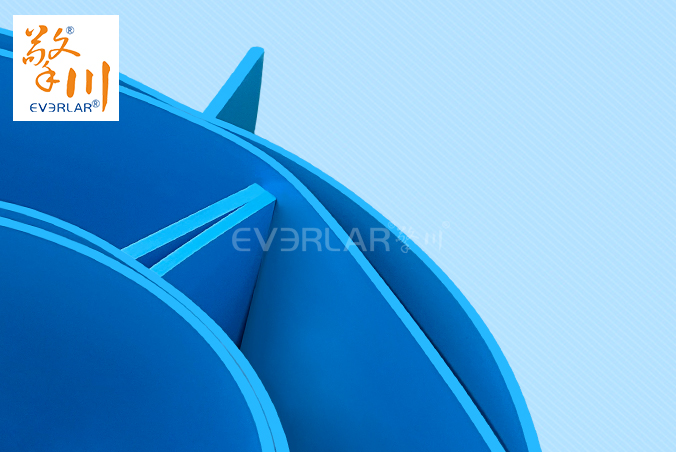 藍(lán)色易潔帶加擋板食品級(jí)耐油防霉膨化食品提升機(jī)輸送帶