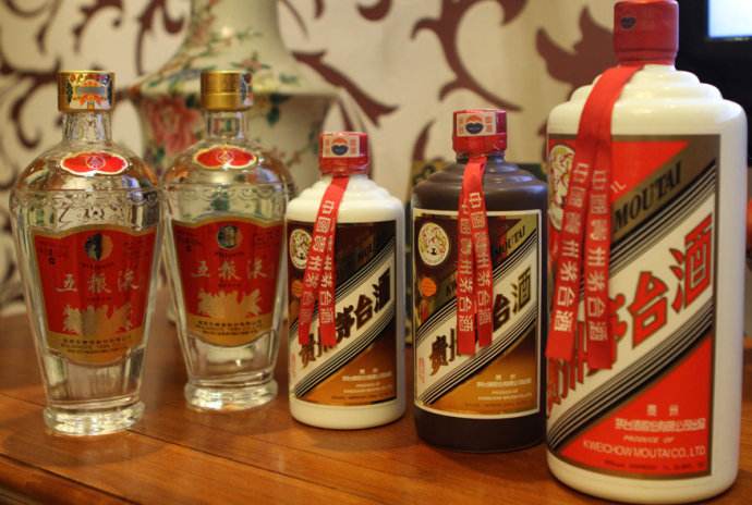 貴州茅臺(tái)五糧液今日同創(chuàng)歷史新高